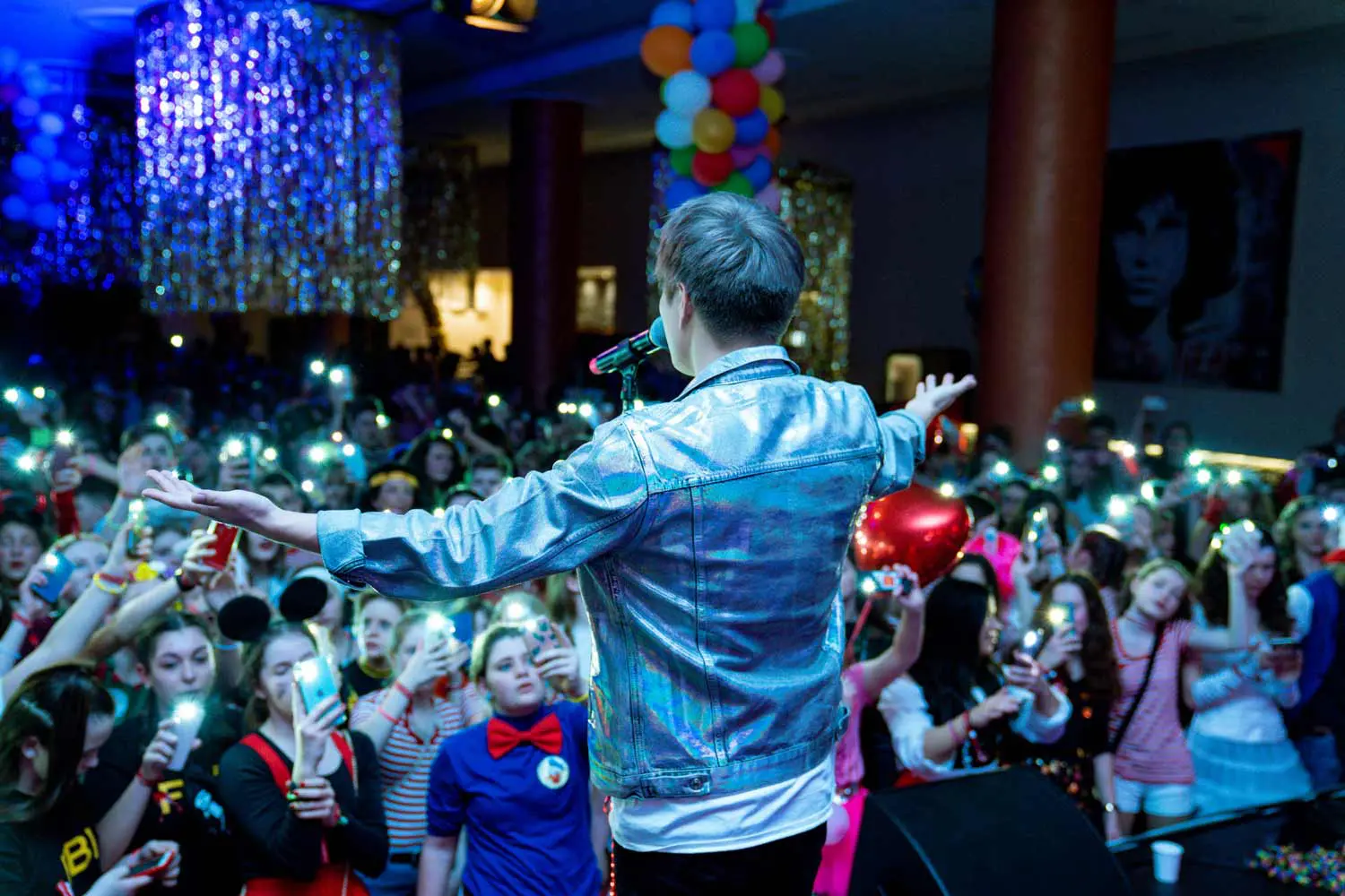 Jay Oh auf der Bühne bei KölleAlarm