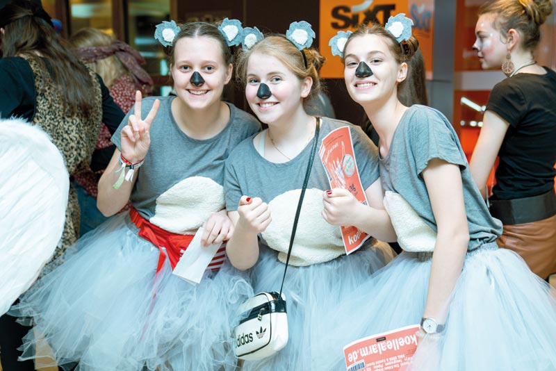 KoelleAlarm Party 3 Mädchen im Mäusekostüm